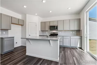 904 Harvard St, Johnstown, CO 80534 - Photo 8
