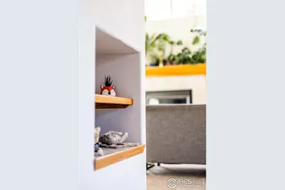 927 Hover Ridge Cir, Longmont, CO 80501 - Photo 4