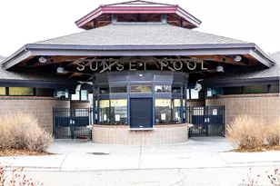 927 Hover Ridge Cir, Longmont, CO 80501 - Photo 38