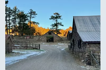 9200 Old Flowers Rd, Bellvue, CO 80512 - Photo 6