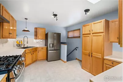 3319 Chestnut Ave, Loveland, CO 80538 - Photo 4