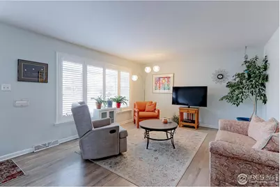 3333 W Wagon Trail Dr, Denver, CO 80110 - Photo 4