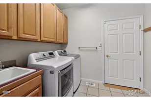 1333 Charles Dr, Longmont, CO 80503 - Photo 24