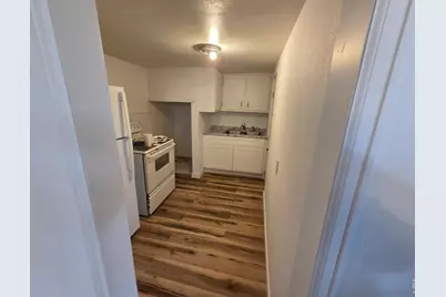 2220 6th Ave, Greeley, CO 80631 - Photo 8