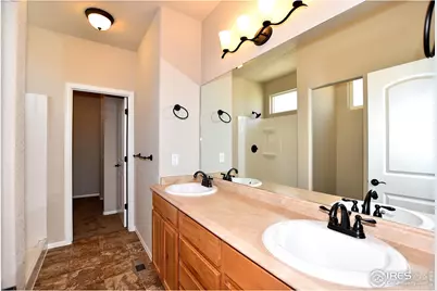 2444 Amberlyn Ln, Johnstown, CO 80534 - Photo 28