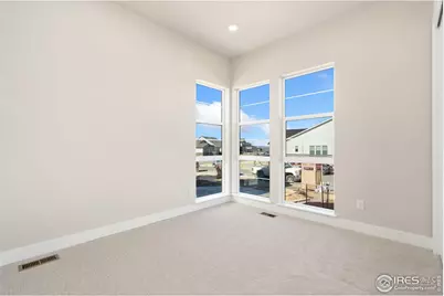 1683 Sundown Run Dr, Windsor, CO 80550 - Photo 4