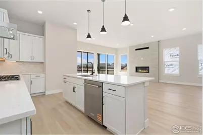 1683 Sundown Run Dr, Windsor, CO 80550 - Photo 10