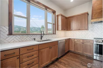 1640 Continental Peaks Cir, Estes Park, CO 80517 - Photo 8