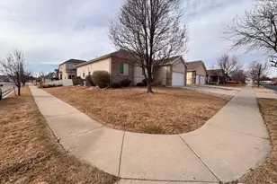 3323 Costanita St, Evans, CO 80634 - Photo 4