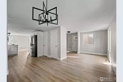 829 Independence Dr, Longmont, CO 80504 - Photo 6