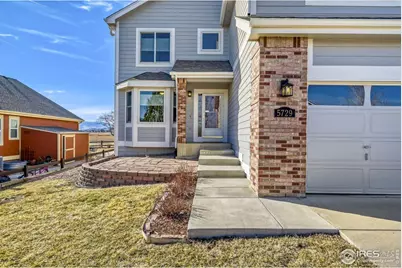 5729 Blue Mountain Cir, Longmont, CO 80503 - Photo 2