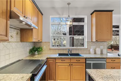 2307 Bluebird Dr, Longmont, CO 80504 - Photo 26