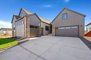 1641 Flourish Ct, Windsor, CO 80550 - Photo 2