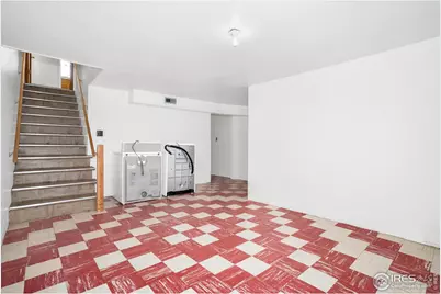 543 W 9th St, Loveland, CO 80537 - Photo 16