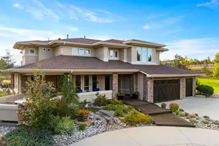 10443 Sunlight Dr, Lafayette, CO 80026 - Photo 2