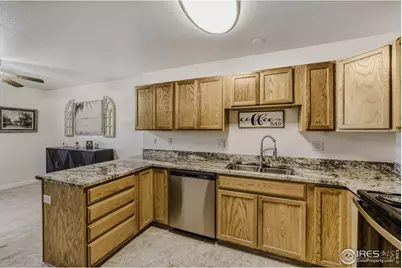 2900 Purcell St #J1, Brighton, CO 80601 - Photo 4