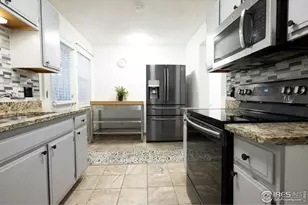 1517 S Owens St, Lakewood, CO 80232 - Photo 18