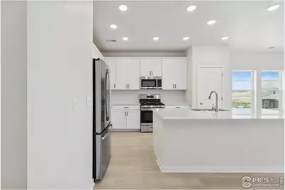 6335 Elk Pass Ln, Loveland, CO 80538 - Photo 10