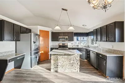 4240 Coaldale Dr, Loveland, CO 80538 - Photo 6