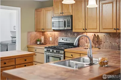 1920 Simsbury Ct, Fort Collins, CO 80524 - Photo 10