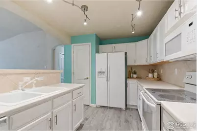 1404 Whitehall Dr #17-C, Longmont, CO 80504 - Photo 8