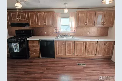 1912 Fillmore St, Sterling, CO 80751 - Photo 10