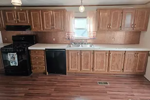 1912 Fillmore St, Sterling, CO 80751 - Photo 10