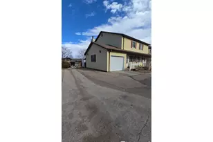 1816 22nd St, Greeley, CO 80631 - Photo 2