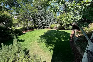 2133 Ridgeview Way, Longmont, CO 80504 - Photo 32