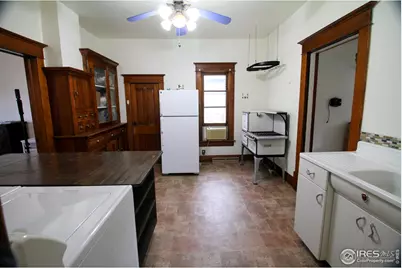 624 Roosevelt Ave, Loveland, CO 80537 - Photo 12