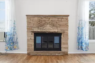 1284 E 4th St, Loveland, CO 80537 - Photo 6