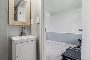 3925 Manhattan Ave, Fort Collins, CO 80526 - Photo 30