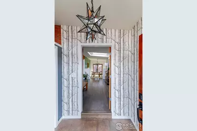 850 Dickens Ct, Longmont, CO 80501 - Photo 6