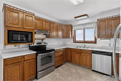 15655 Mossrock Dr, Longmont, CO 80503 - Photo 20