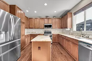 3117 Eagle Butte Ave, Frederick, CO 80516 - Photo 12