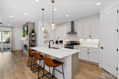 5642 Shadow Creek Ct, Windsor, CO 80528 - Photo 4