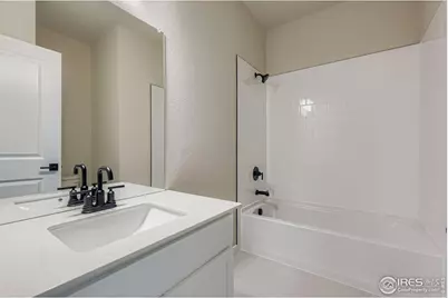 2803 Bear Springs Cir, Longmont, CO 80503 - Photo 18