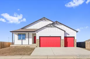 105 7 Ave, Wiggins, CO 80654 - Photo 2