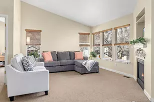 3644 Oakwood Dr, Longmont, CO 80503 - Photo 4