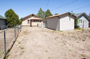 323 Cleveland St, Sterling, CO 80751 - Photo 28