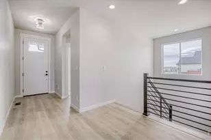 2064 Dusk Ct, Windsor, CO 80550 - Photo 2