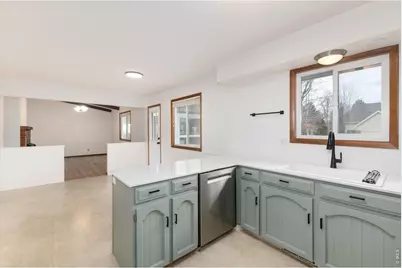 2516 Mountain View Ave, Longmont, CO 80503 - Photo 12