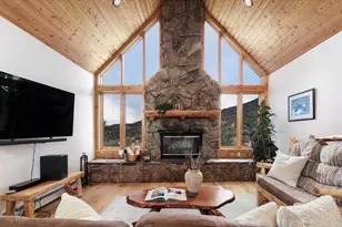 35 Cody Ct, Lyons, CO 80540 - Photo 2