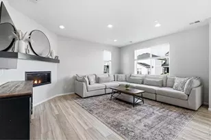 831 Golden Peak Dr, Erie, CO 80516 - Photo 8