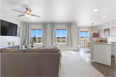 541 Kansas Ave, Berthoud, CO 80513 - Photo 12