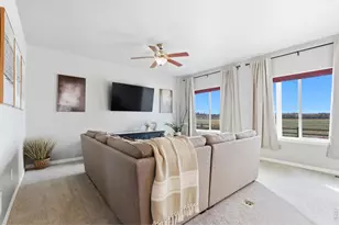 541 Kansas Ave, Berthoud, CO 80513 - Photo 14