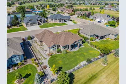 6781 Valderrama Ct, Windsor, CO 80550 - Photo 38