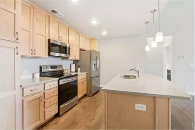 4612 Hahns Peak Dr #302, Loveland, CO 80538 - Photo 4