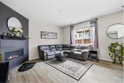 5881 Bay Hill Ct, Windsor, CO 80528 - Photo 6