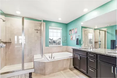 2763 E 161st Pl, Thornton, CO 80602 - Photo 18